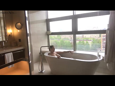 ❤️ Керемет сәби Жуынатын бөлмеде оның кискасын құмарта тартып жатыр Шлюздер kk.quizfarmature.ru